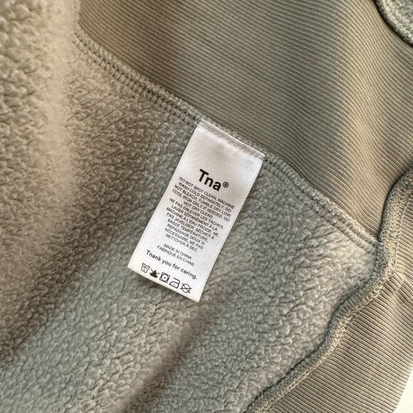 Aritzia TNA Cozy Fleece Boyfriend Zip Up Hoodie - Picture 5 of 5